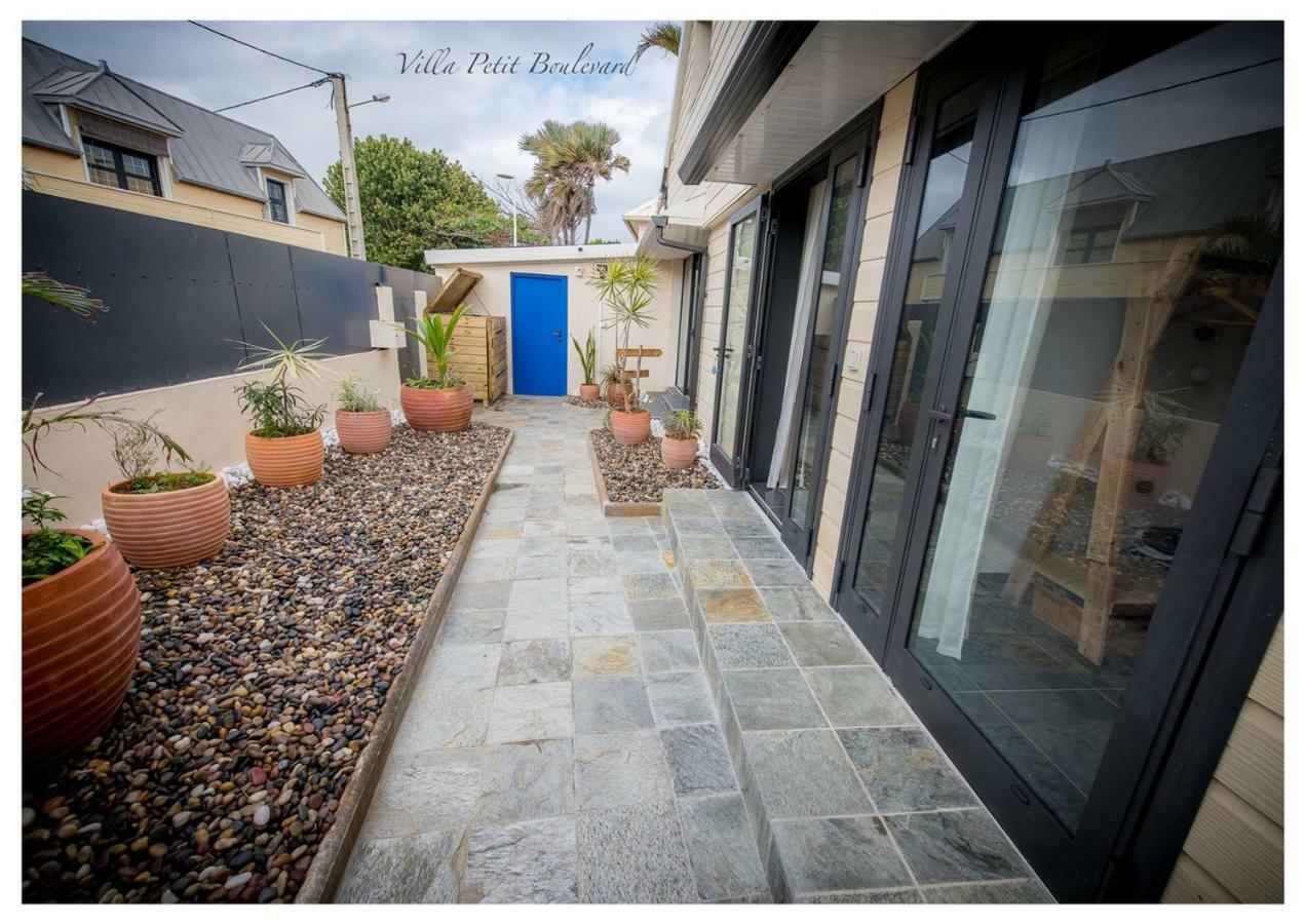 Villa Petit Boulevard De La Plage Saint Pierre Exteriör bild